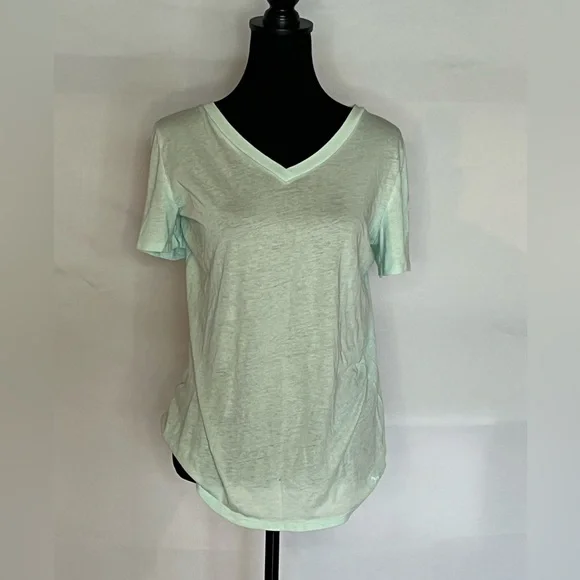 PINK T SHIRT - Picture 1 of 3